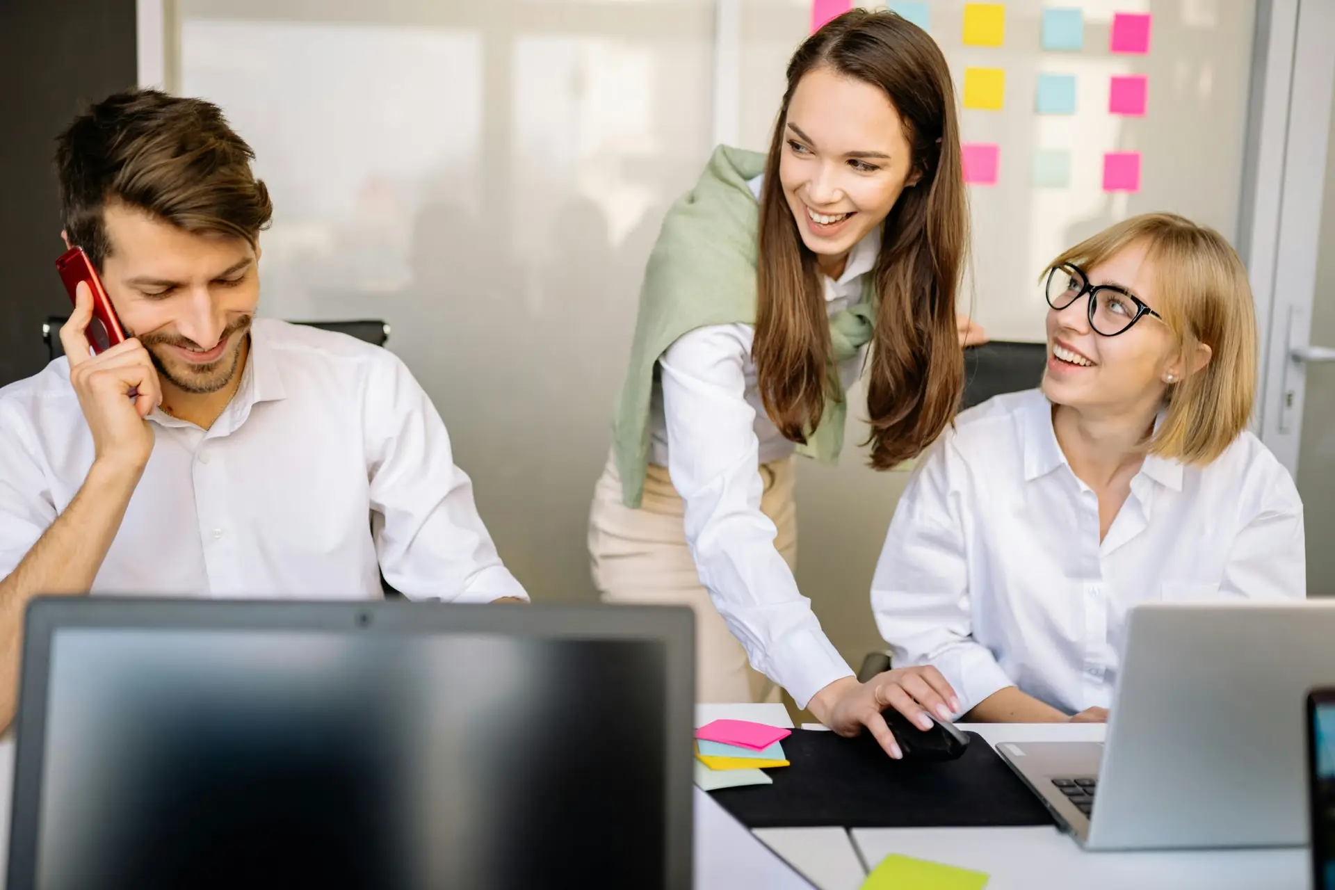 Lynk Solutions give employees the freedom to choose their own insurance with an ICHRA plan.